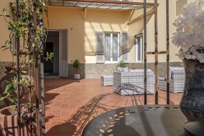 Terassi/patio