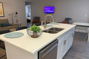 Talo (4 Bedrooms) | Pohjapiirros