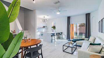 House (3 Bedrooms) | Floor plan