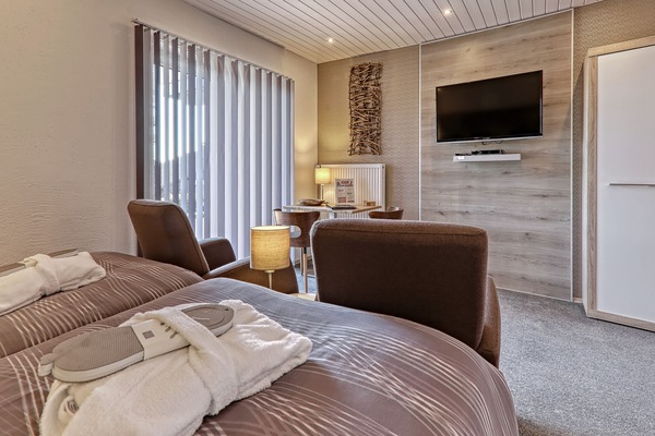 Caja de seguridad en la habitación, cortinas blackout y wifi gratis