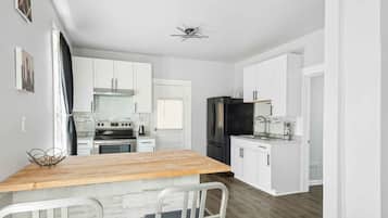 House (3 Bedrooms) | Floor plan