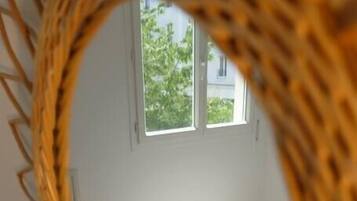 2 bedrooms, iron/ironing board, travel cot, WiFi