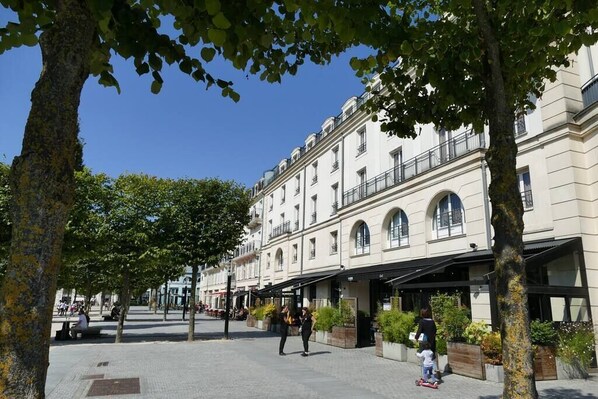 Miscellaneous - ❧ Disneyland Paris 70m² face Parc, place Ariane ❧ (Serris)