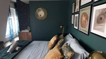 3 chambres, fer et planche à repasser, lit parapluie, Wi-Fi