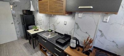 APARTMENT IN FRONT OF BUS TERMINAL 3 CROSSROADS BRAND NEW