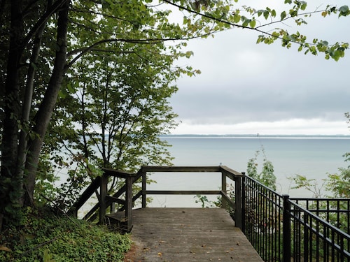 Luxury Waterfront Home in Suttons Bay