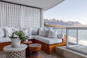 Apartment, Smoking | 3 bedrooms