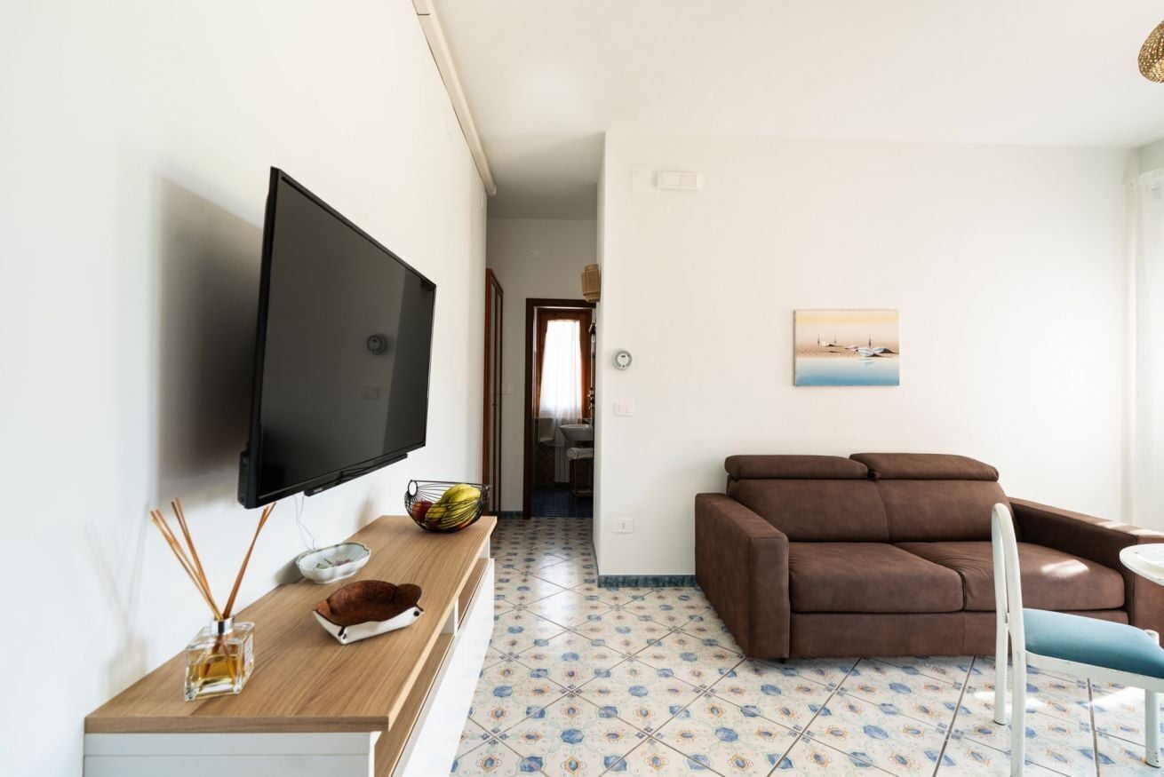Guesthost - Seaside Living  Bright Apartment In Trani - Trani