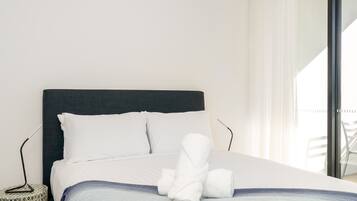 1 soverom, skrivebord, strykejern/-brett og wi-fi (inkludert)