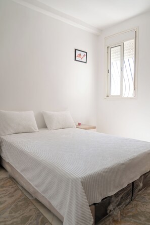 2 bedrooms, iron/ironing board, free WiFi, bed sheets - Lovely stay, Mor than a stay it's an experience (Agadir)