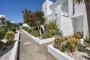 Property grounds - Villa 'Camaleón' with Shared Pool, Wi-Fi and Air Conditioning (Chiclana de la Frontera)
