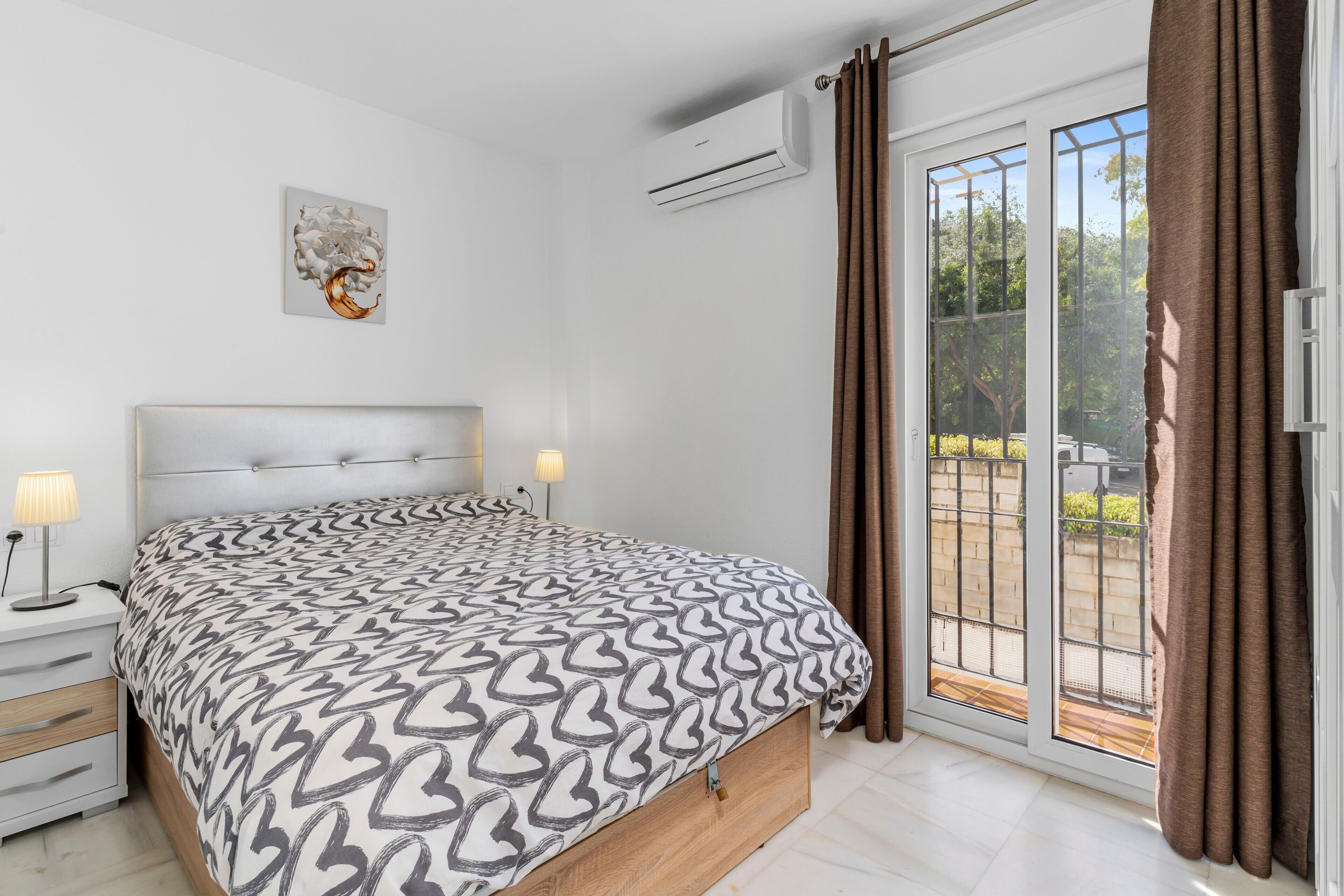 2 chambres, accès au Wi-Fi (inclus)