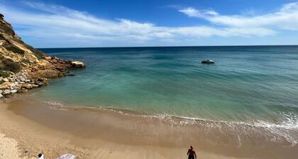 Maison 'Burgau - A Casa Dos AvĂłs' avec Vue sur la Mer, Balcon et Wi-Fi