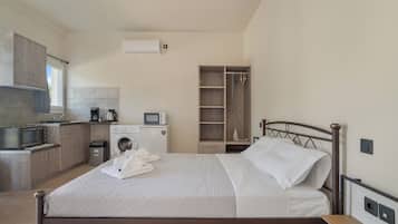 Bügeleisen/Bügelbrett, kostenloses WLAN, Bettwäsche