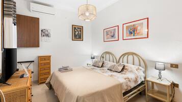 1 chambre, Wi-Fi gratuit, draps fournis