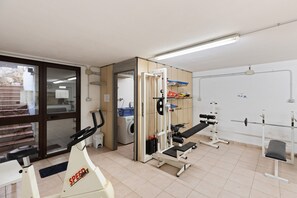 Fitness facility - Apartment '5' with Shared Garden, Wi-Fi and Air Conditioning (Cabras)