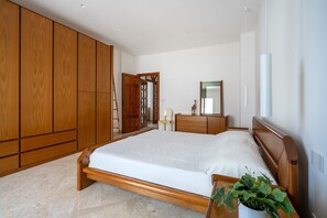 2 quartos, Wi-Fi de cortesia, roupa de cama