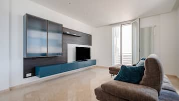 Fernseher