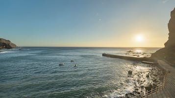 Na praia