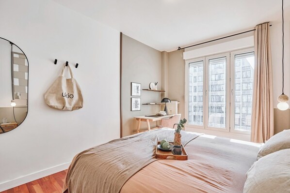 Fer et planche à repasser, Wi-Fi, draps fournis