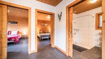 2 chambres, fer et planche Ă repasser, Wi-Fi gratuit, draps fournis