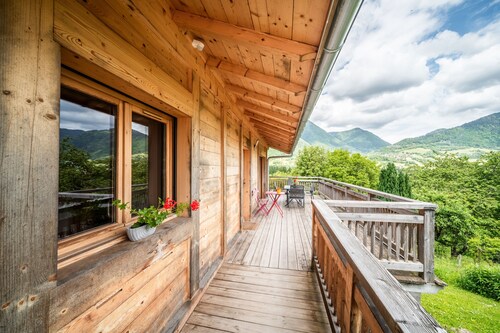 Landhaus 'Côté Giffre' mit Seeblick, privater Terrasse und Wi-Fi