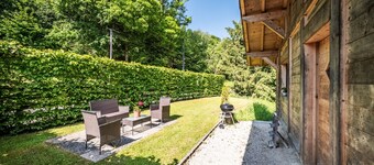 Cottage 'Côté Source' with Lake View, Private Terrace and Wi-Fi