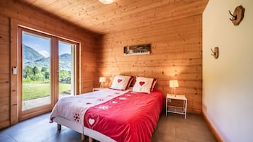 3 chambres, fer et planche Ă repasser, Wi-Fi gratuit, draps fournis