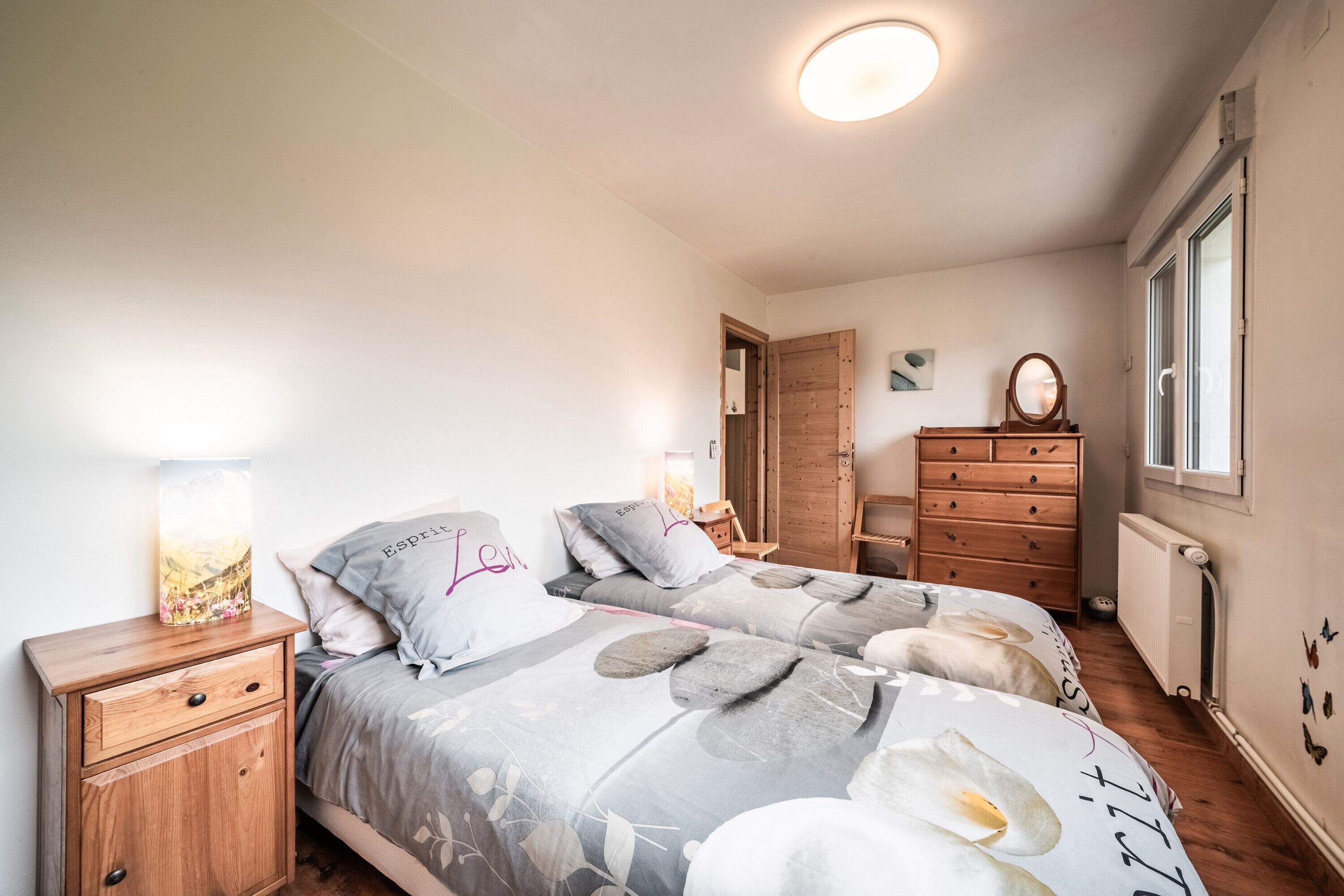 3 sovrum, strykjärn/strykbräda, gratis wi-fi och sängkläder