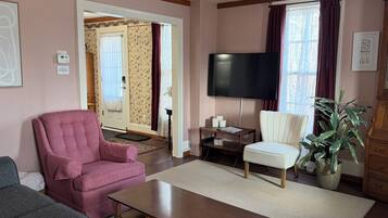 智能電視、書籍