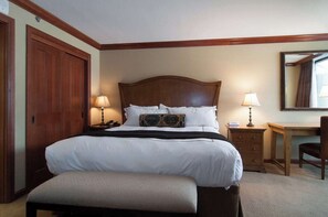 3 Schlafzimmer, Zimmersafe, Schreibtisch, Bügeleisen/Bügelbrett