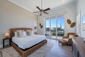 10 makuuhuonetta, työpöytä, ilmainen Wi-Fi, vuodevaatteet