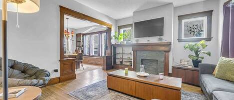 TV connectée, espaces bureaux