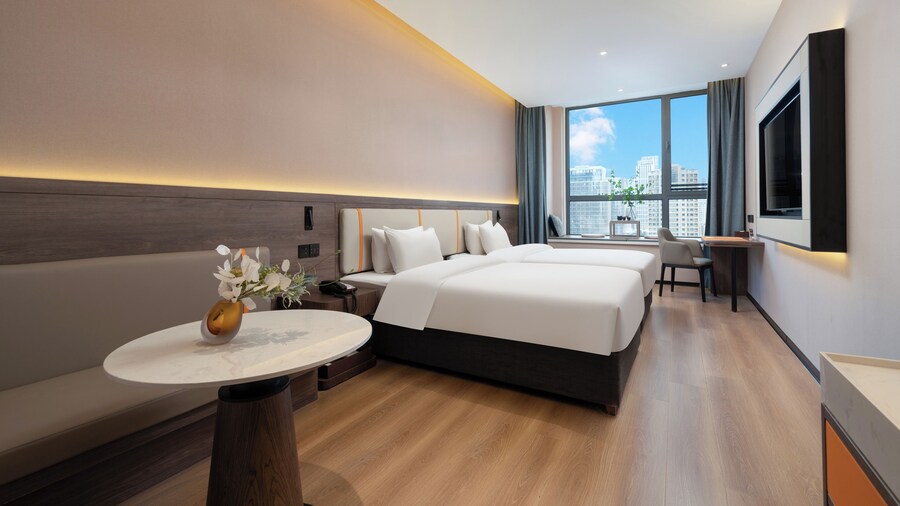 World Hotel  Jinan CBD MixC Branch