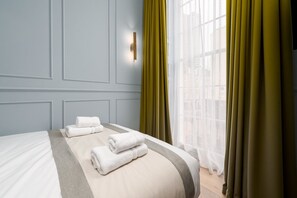 1 camera, accesso a Internet, lenzuola