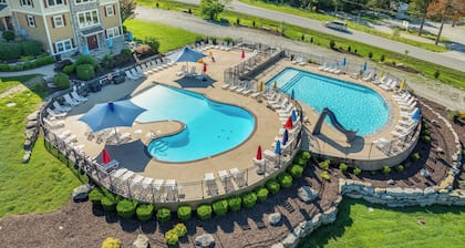 Longhorn Lodge - Private Swimming Pool & Hot Tub, Pool Table - Pet Friendly!