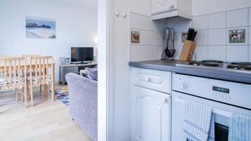 Fridge, microwave, oven, toaster