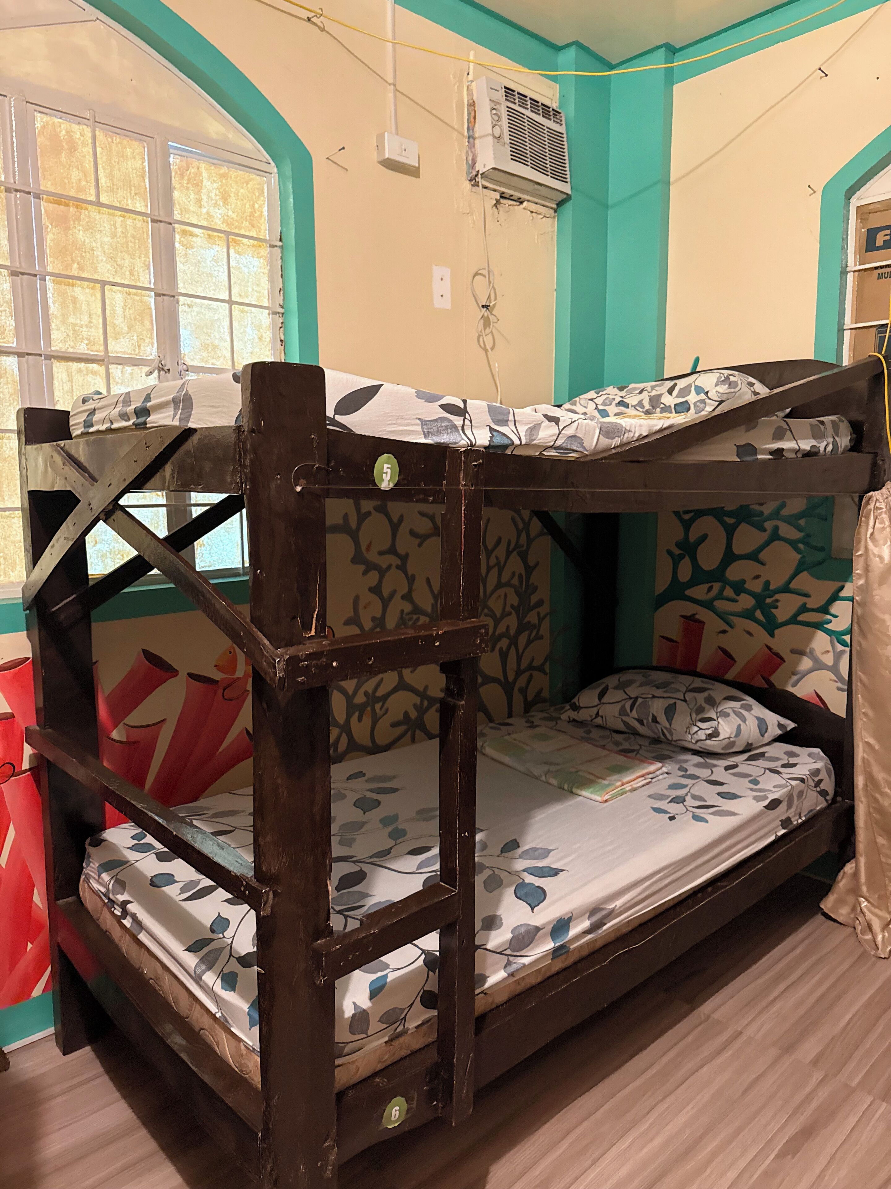 Basic Shared Dormitory | Soundproofing, free WiFi