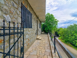 Enceinte de l’hébergement