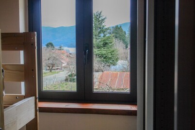 Casa Vacanze in montagna con Vista e Giardino Privato