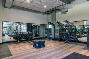 Fitness facility - Blueground | Northlake, gym & rooftop, nr zoo (Seattle)