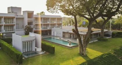 Raintree Boutique and Pool Villa