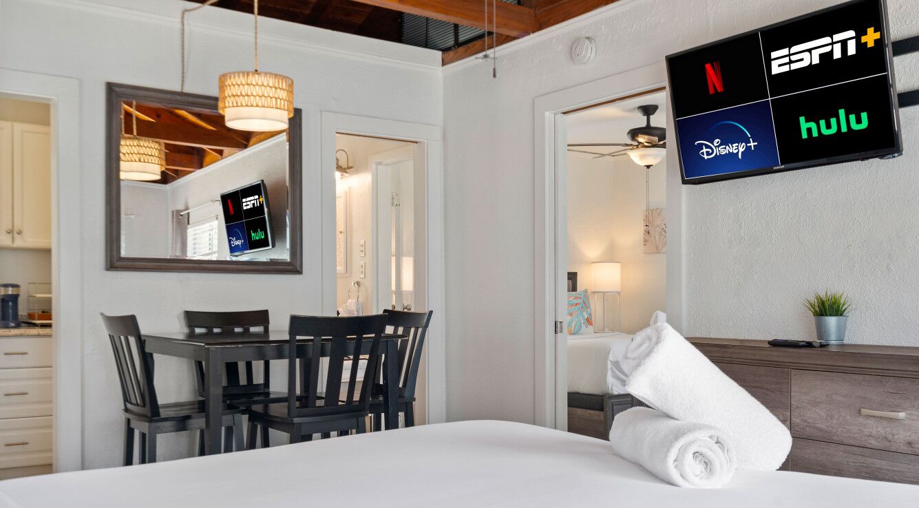 1 habitación, tabla de planchar con plancha, wifi gratis y ropa de cama 