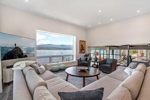 Living area - Circle H Lodge - Lake Granby Grand Lake (Granby)