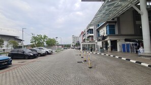 บริเวณภายนอก
