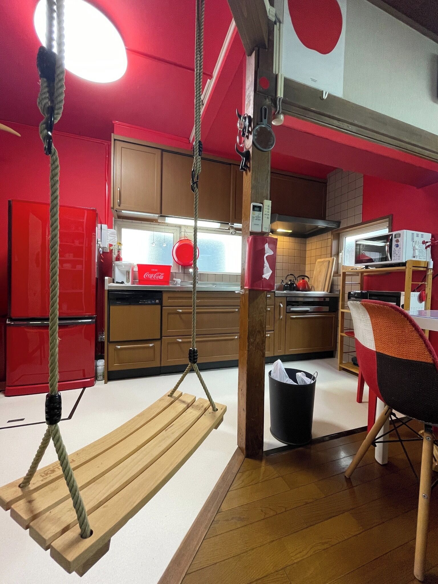 Fridge, microwave, stovetop, cookware/dishes/utensils