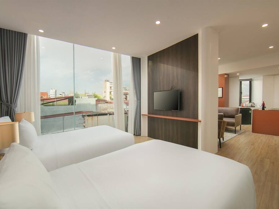 Habitación Premium con 1 cama doble o 2 individuales | Minibar, caja fuerte, escritorio y espacio para trabajar con un portátil