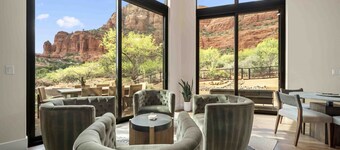 Luxury Chapel Home w/ Enchanting Views Heated Pool