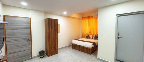 Deluxe Double Room | WiFi