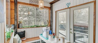 11 Mi to Bozeman: Family Home w/ Movie Room!